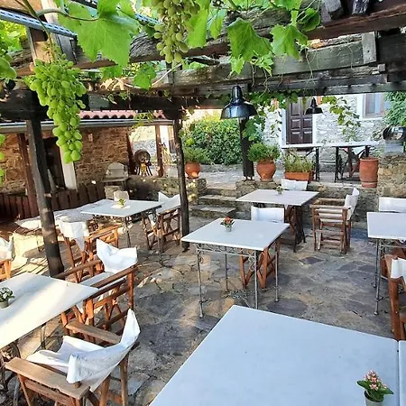 Lejlighedshotel Guesthouse Parthenon 3*