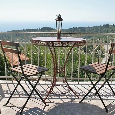Aparthotel Guesthouse Parthenon