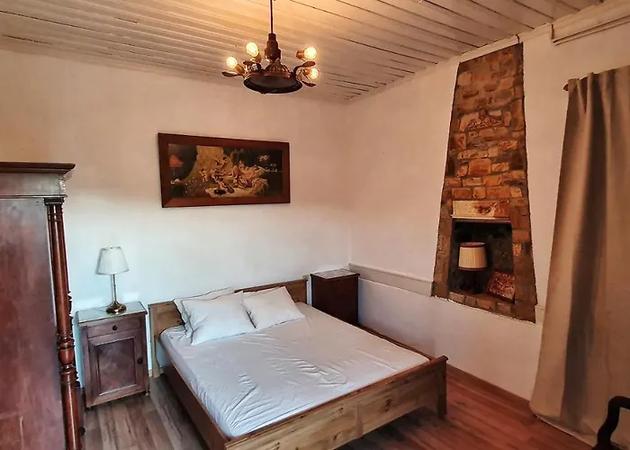 Guesthouse Parthenon 3*