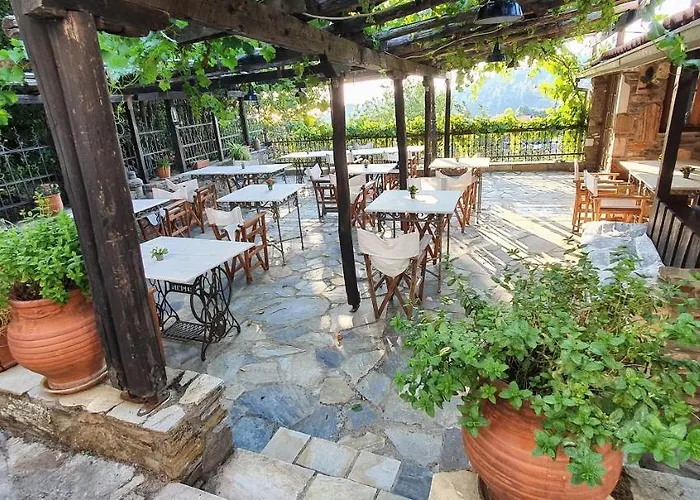 Guesthouse Parthenon Apartahotel