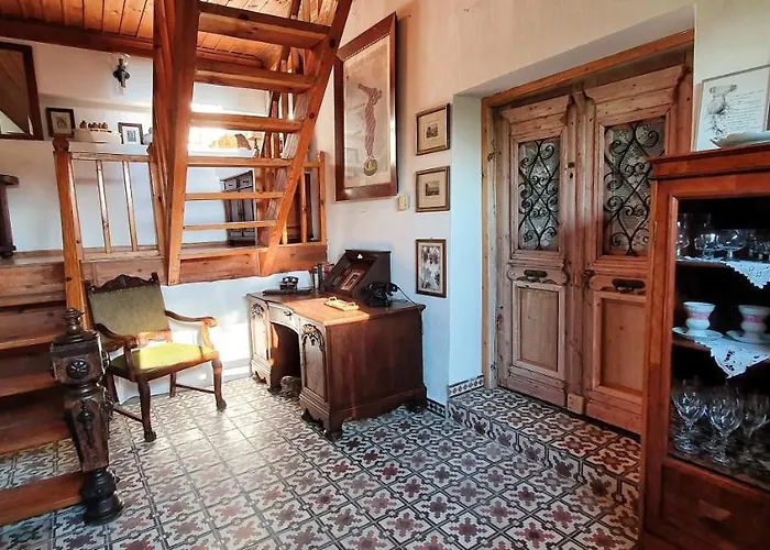 Guesthouse Parthenon Apart Otel