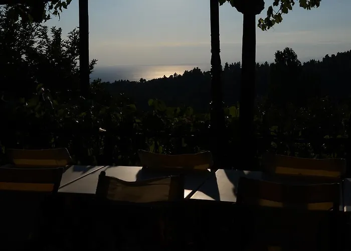 Apartahotel Guesthouse Parthenon 3*