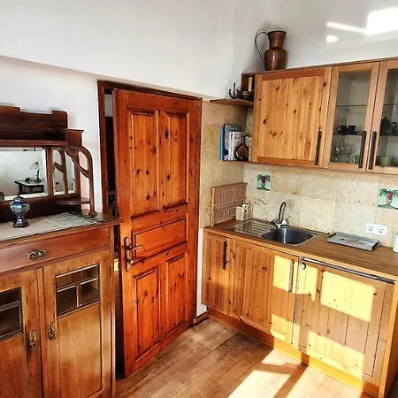 Guesthouse Parthenon