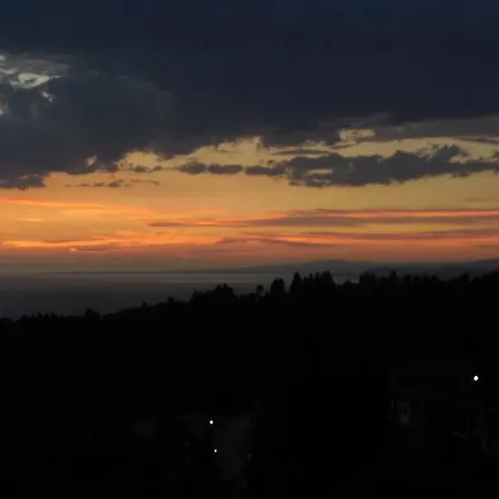 Guesthouse Parthenon 3*