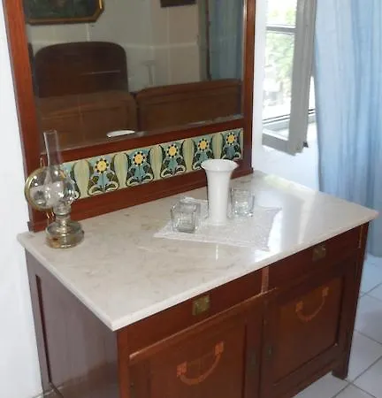 מלון דירות Guesthouse Parthenon